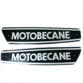 Paire de Monogrammes / Logos "Motobécane" Noir Gris pour les Mobylettes Motobécane AV88 AV89 881 AV85...